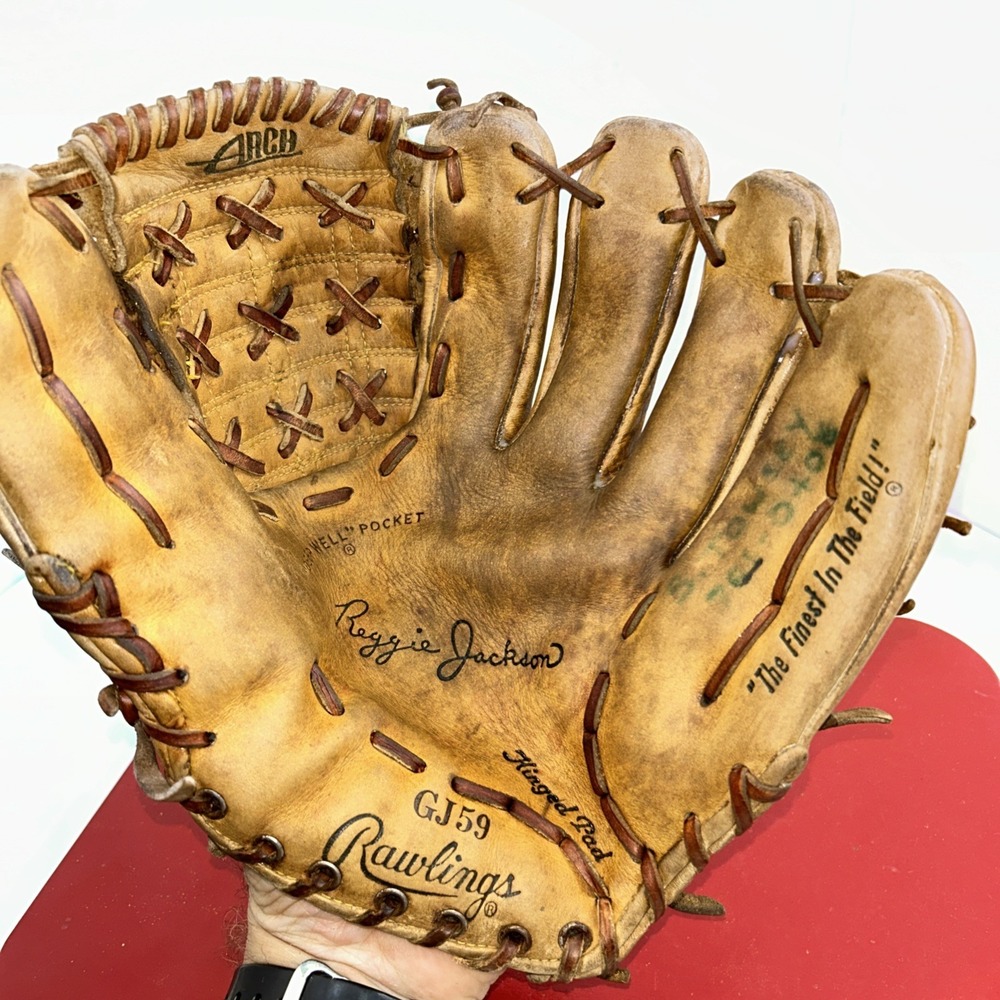 Vintage Rawlings GJ 59 Reggie Jackson Baseball Glove R-Hndโ Throw Wing Tip